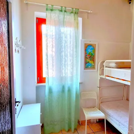 Cielo Terra Luna, In Centro A *